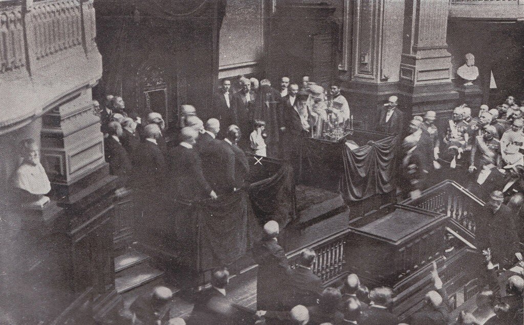 The solemn session of the Parliament where King Michael is proclamed King of Romania. In the moment of the declaration the King answers to the cheers , by saluting the assembly