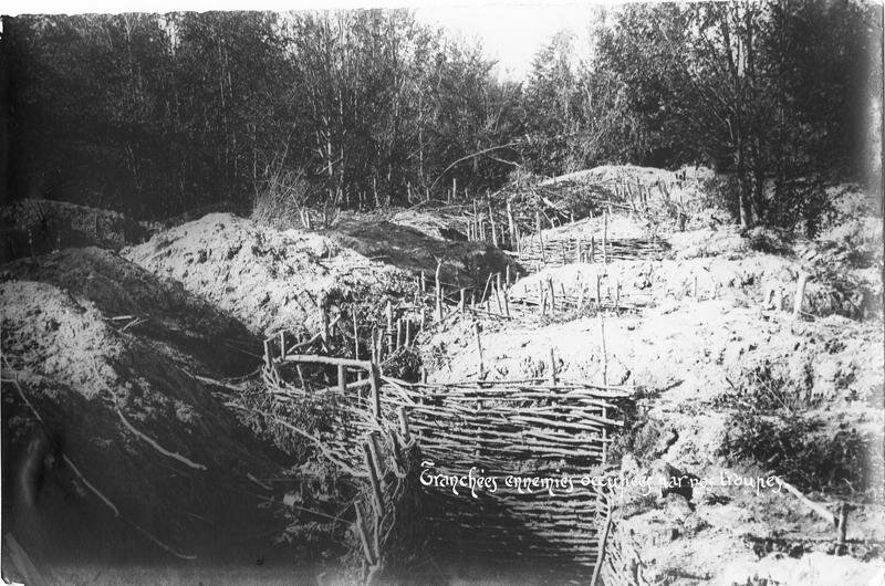 Enemy trenches occupied by our troops, reinforced grating