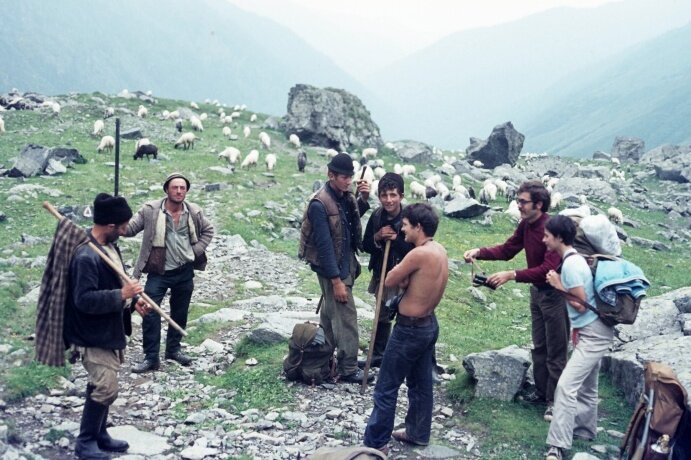 Meeting shepherds. Făgăraş mountains