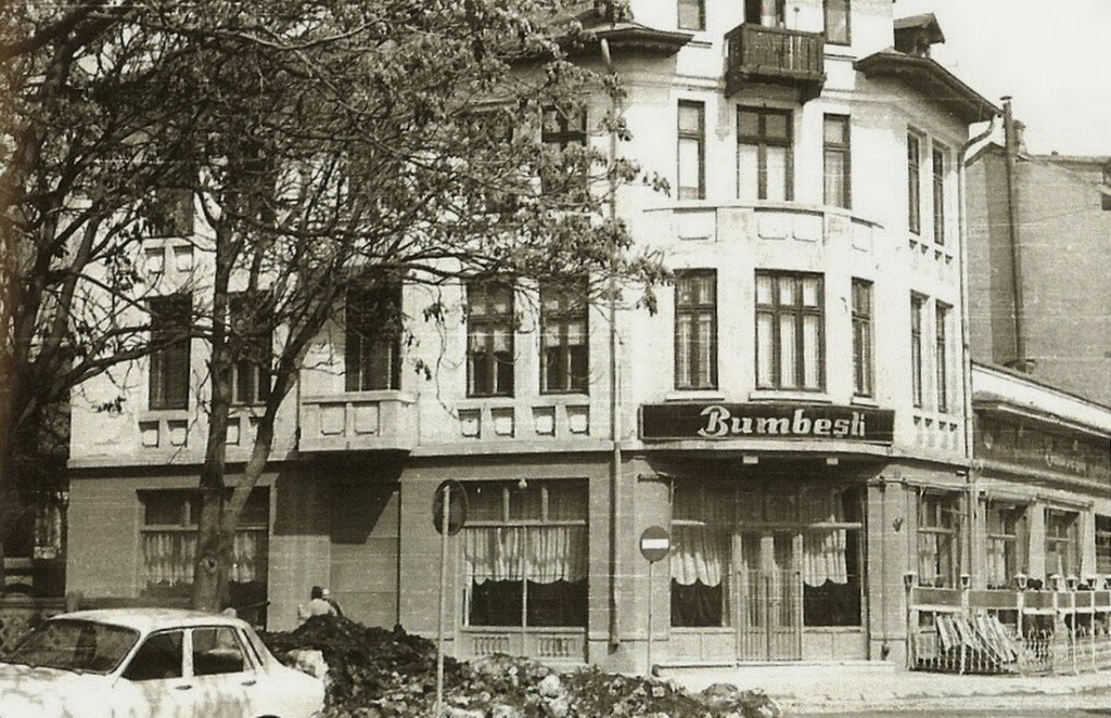 Bumbesti restaurant, Rahova str. at demolition time