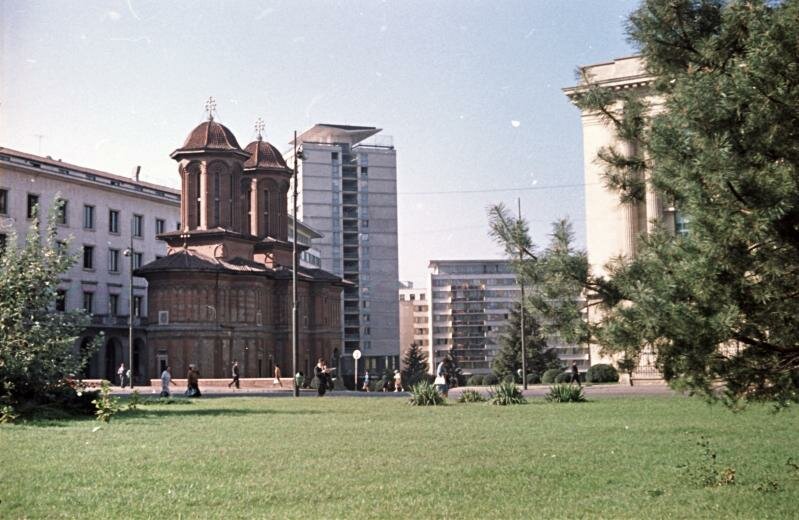1966 Kretzulescu Church