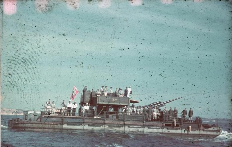 Siebel Ferry with 8.8cm Flak Gun, Black Sea