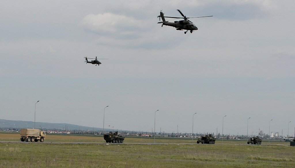 image-2015-05-14-20124855-0-elicoptere-transportoare-blindate-americane